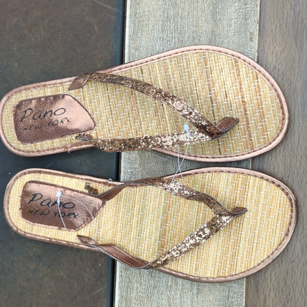 Pano New York Brown Sandals NWOT
